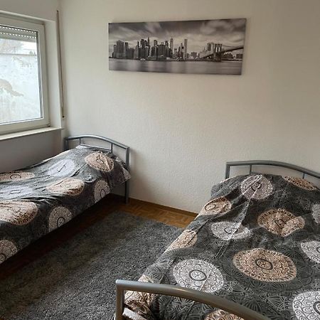 1 Zimmer Fuer 2 Personen Bruchsal Ruhige Lage Екстериор снимка