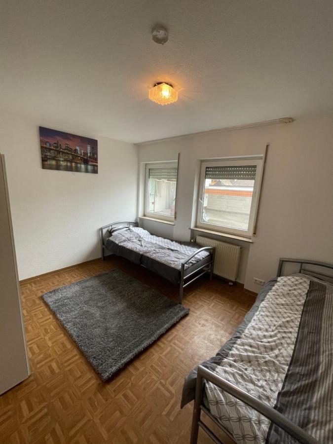 1 Zimmer Fuer 2 Personen Bruchsal Ruhige Lage Екстериор снимка
